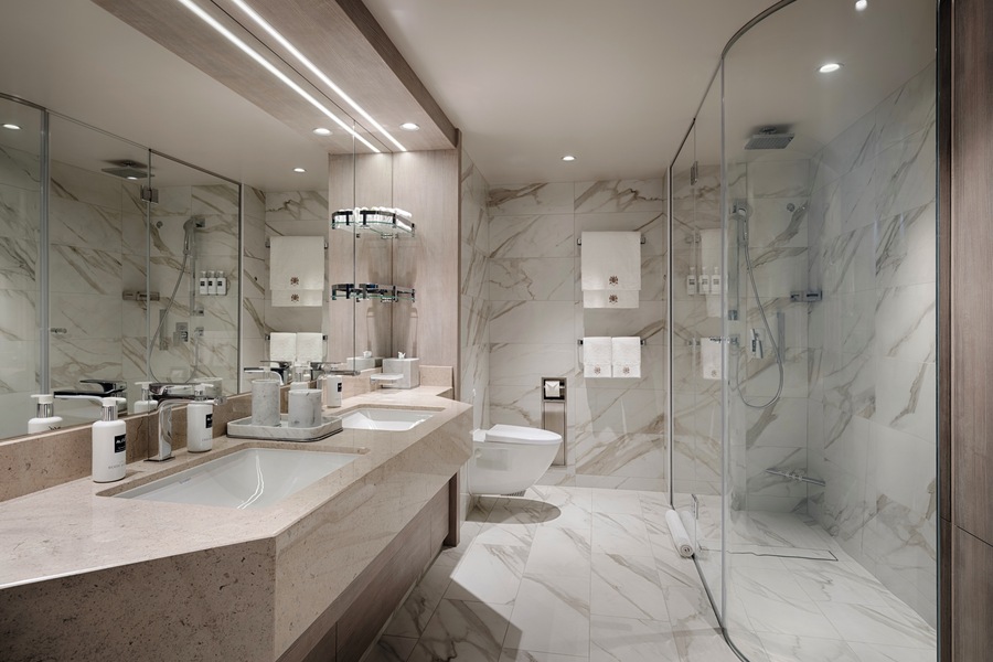 MSC Cruises MSC World America MSC Yacht Club Owners Suite YC4 ©MSC Rights, Ivan Sarfatti 2.jpg